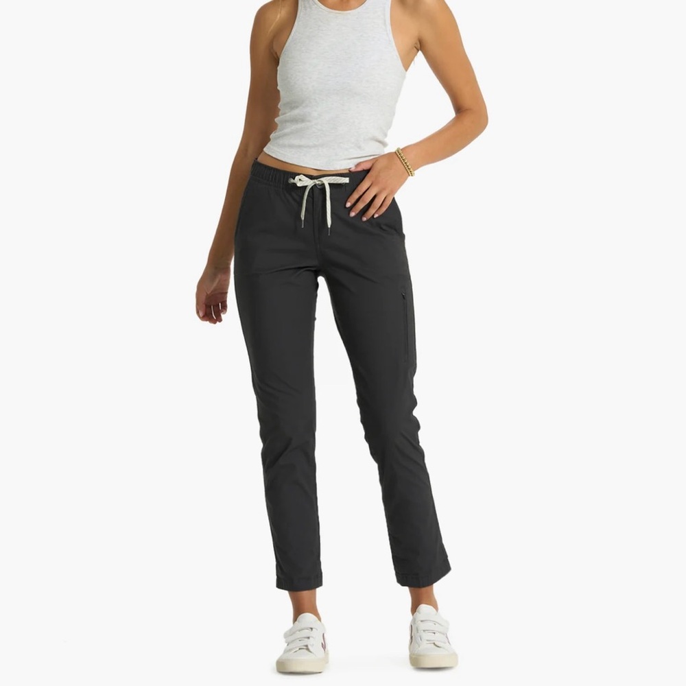 Vuori Ripstop Pants Charcoal- Like New Condition